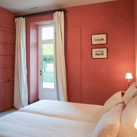 Bed and Breakfast Une Chambre A La Maison Du Ballandreau Monsegur  Экстерьер фото